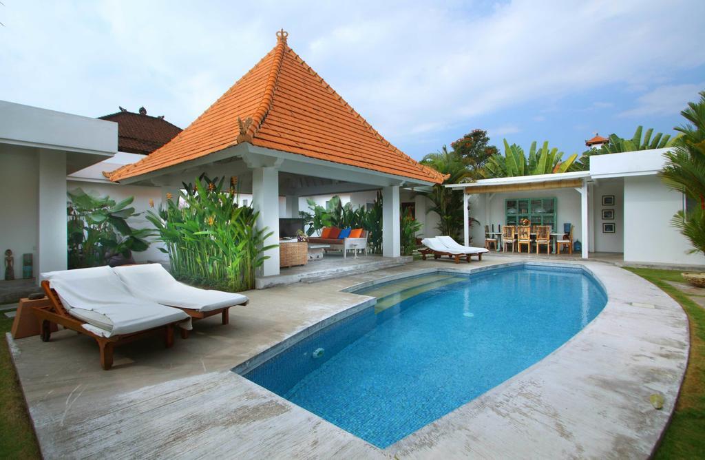 Villa Mutiara Putih By Optimum Bali Villas Seminyak  Ruang foto